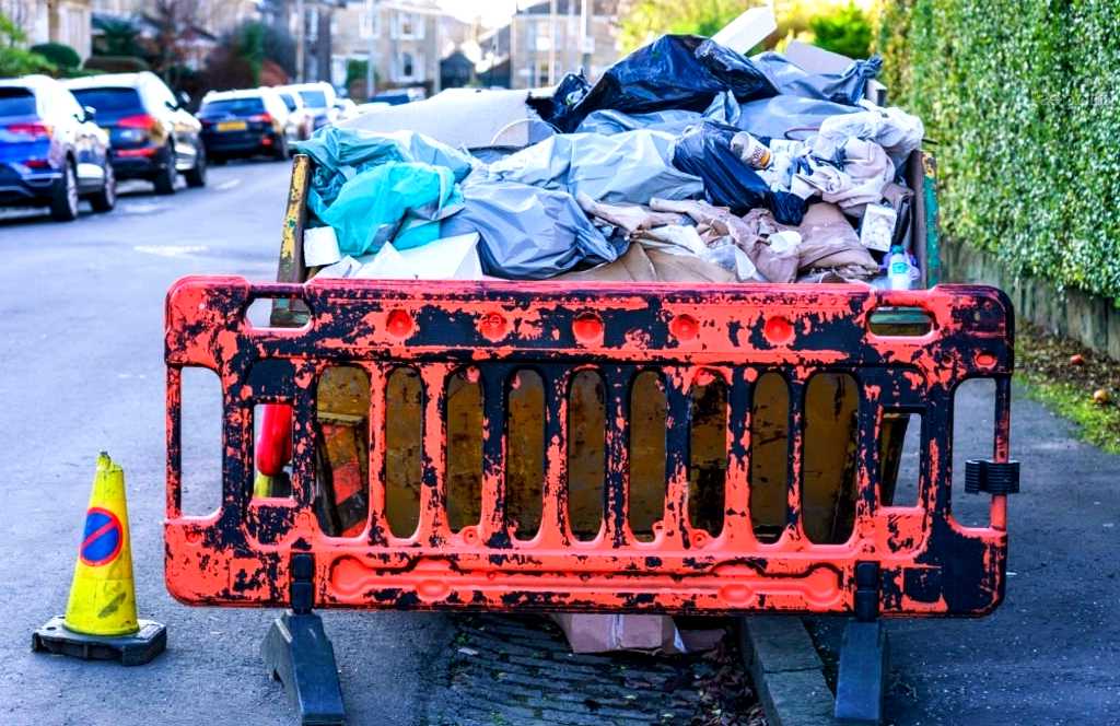 Rubbish Removal Services in Eckington